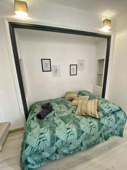 Apartamento Jeanne D'Arc Ruan Exterior foto